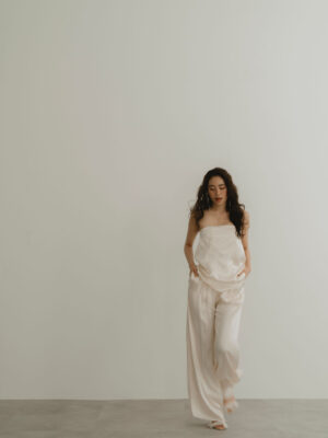 COLUMN TOP AND TUXEDO TROUSER