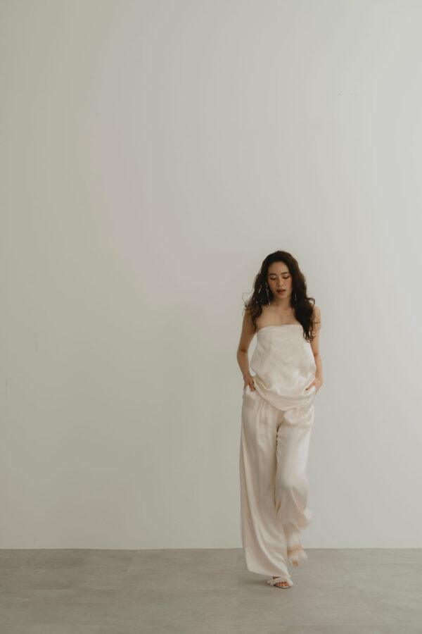 COLUMN TOP AND TUXEDO TROUSER